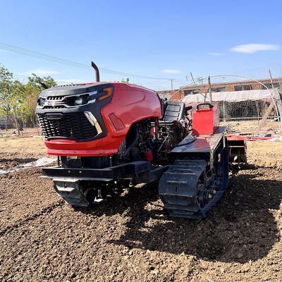 Equipamento agrícola com carregador e retroexcavadora